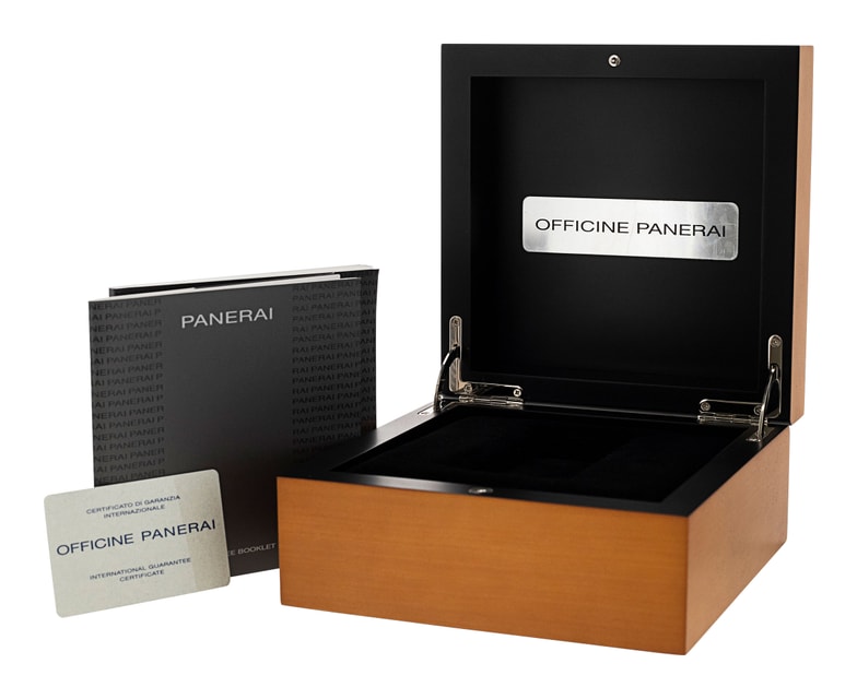 Panerai Luminor Base Logo PAM00634 Image 4